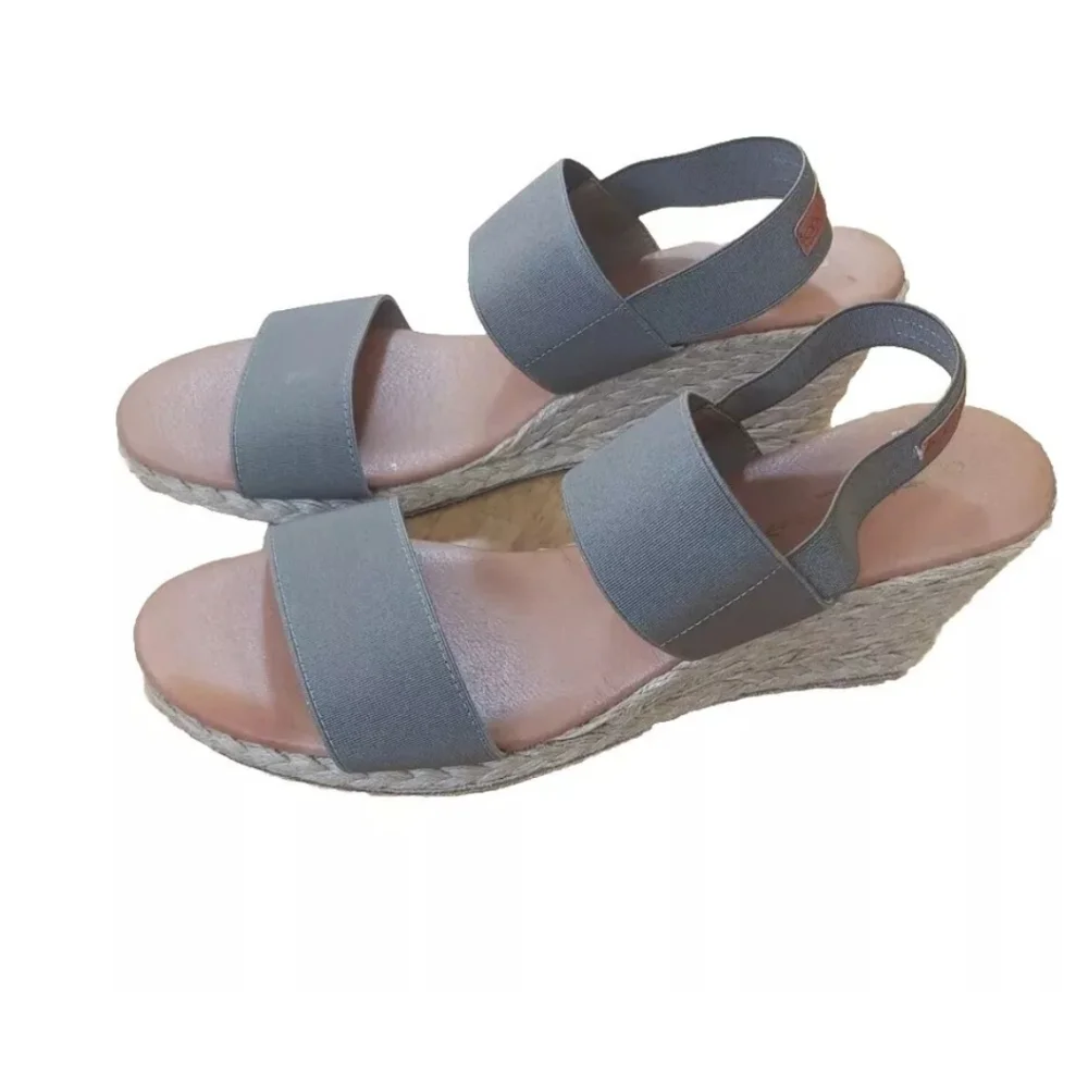 Andre Assous Allison Sandals Women Sz 41 Neutral Espadrille Strappy Wedge Sage